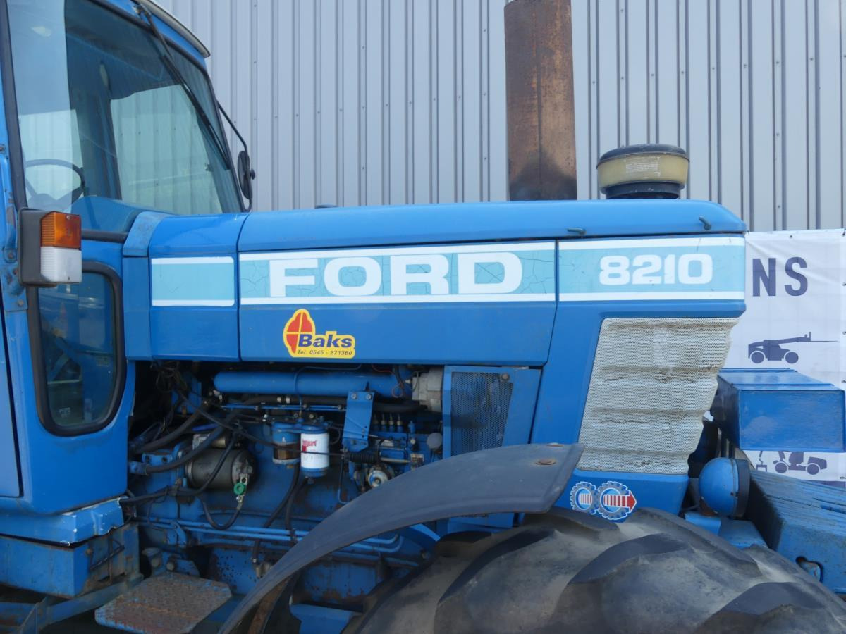 Farm tractor Ford 8210