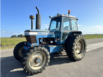 Farm tractor Ford 8700