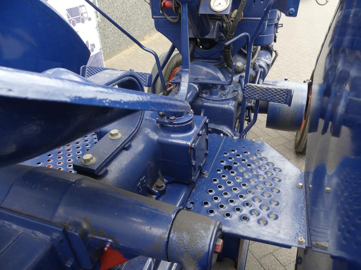 Farm tractor Fordson 27N