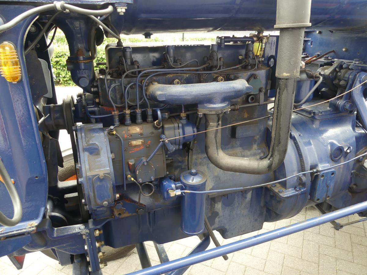 Farm tractor Fordson 27N