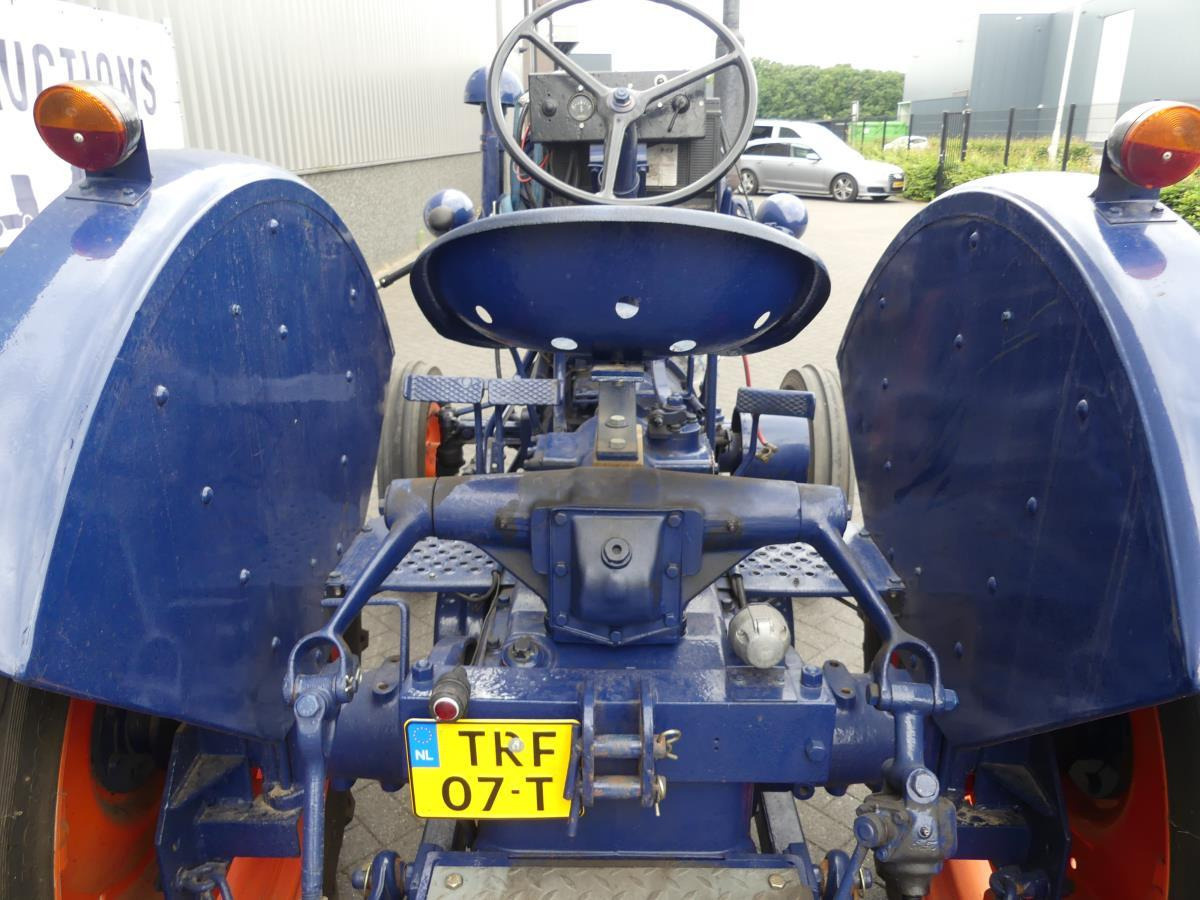 Farm tractor Fordson 27N