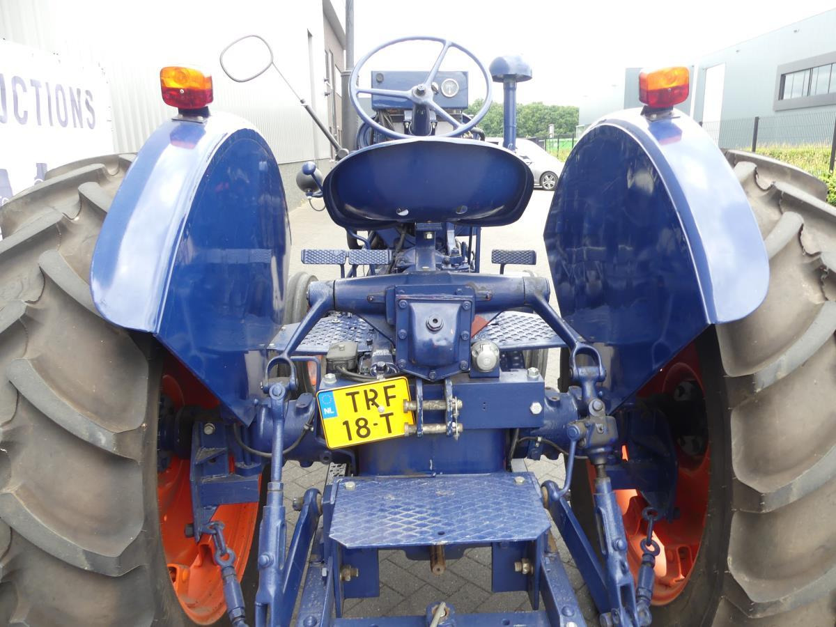 Farm tractor Fordson 27N