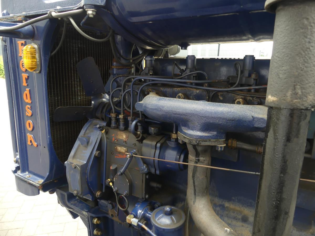 Farm tractor Fordson 27N