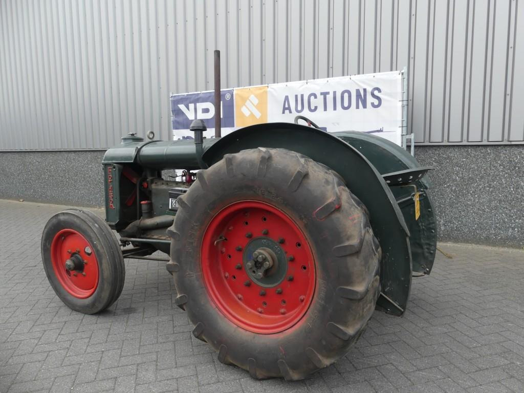 Farm tractor Fordson F