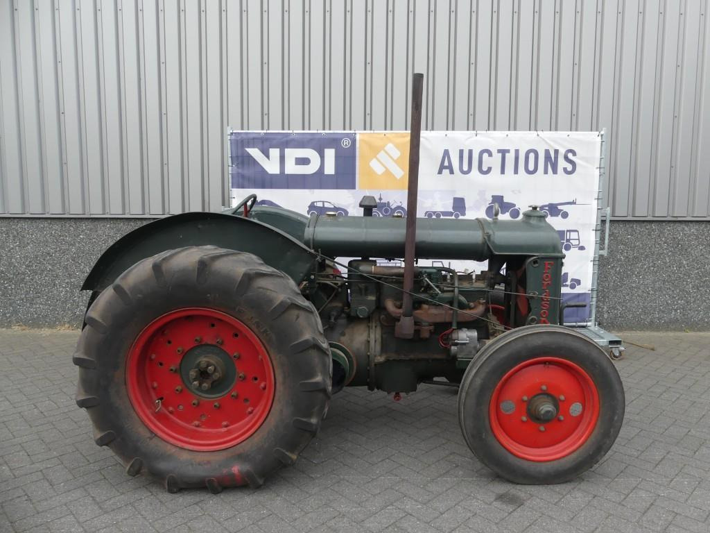 Farm tractor Fordson F