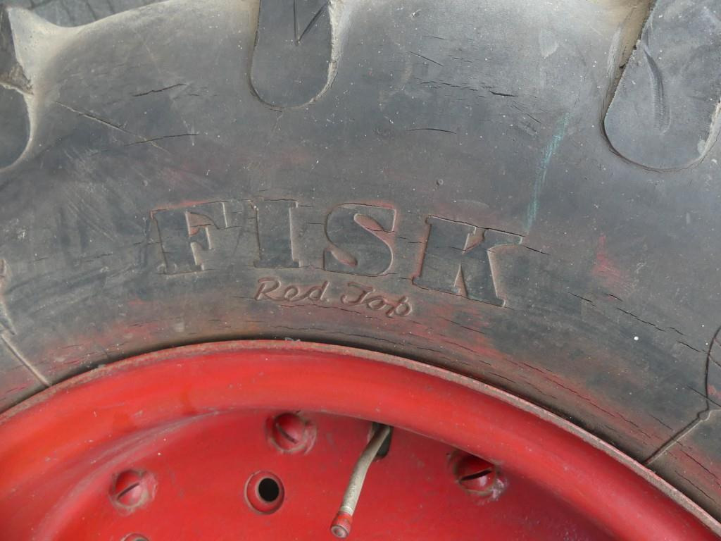 Farm tractor Fordson F
