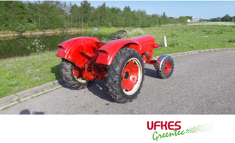 Farm tractor Guldner G30S