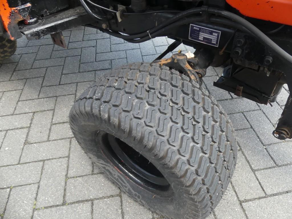Farm tractor Hakotrac 2250DA