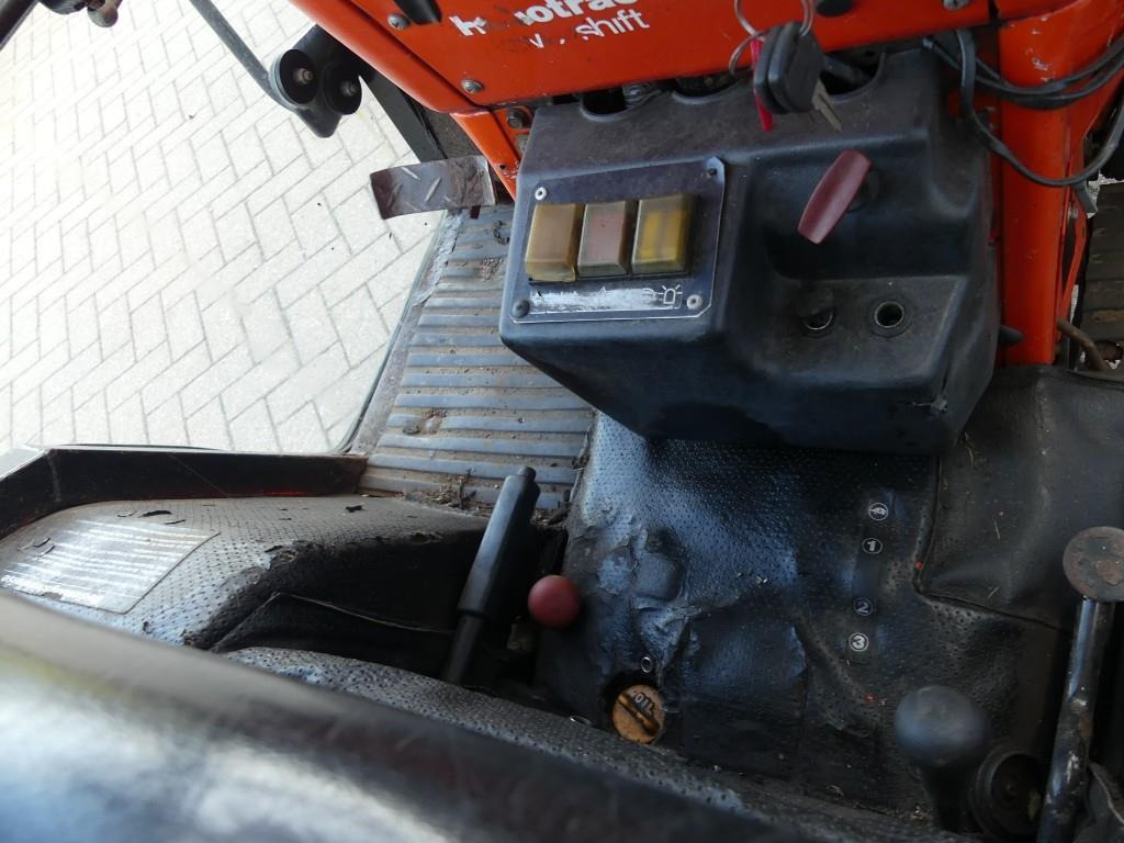 Farm tractor Hakotrac 2250DA