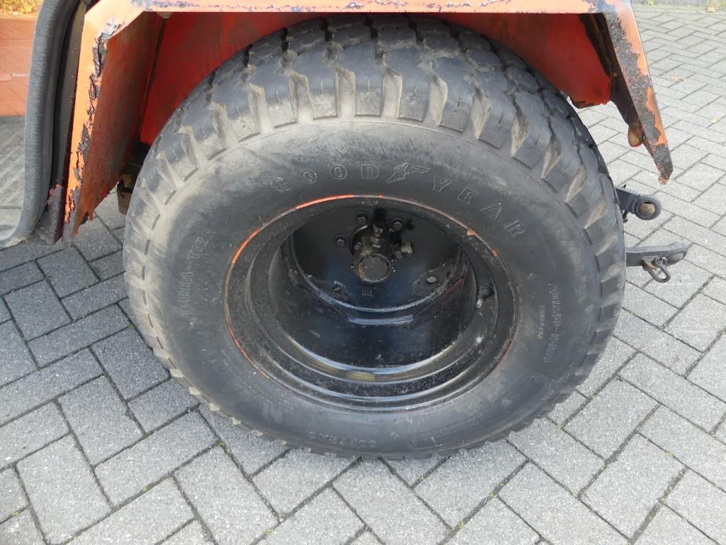 Farm tractor Hakotrac 2250DA