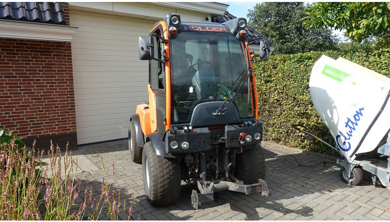 Farm tractor Holder C270