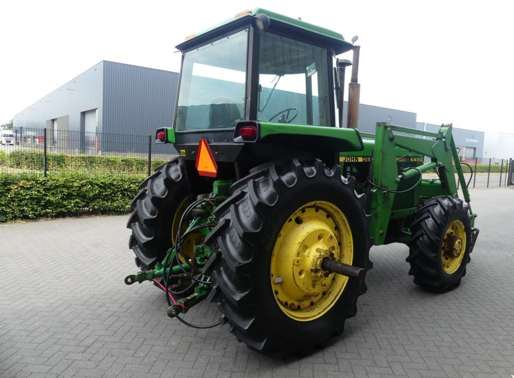 Farm tractor International 744S