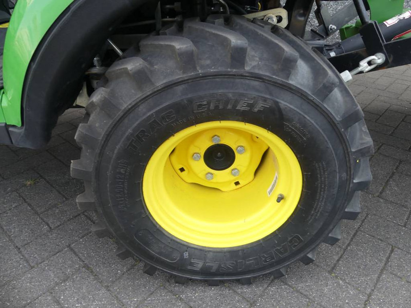 Farm tractor John Deere 1025 R