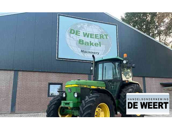 Farm tractor John Deere 2850 sa