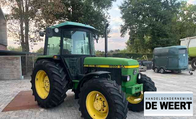 Farm tractor John Deere 2850 sa