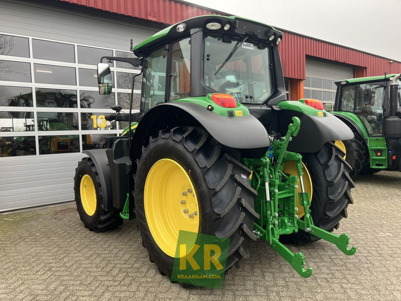 Farm tractor John Deere 6090M