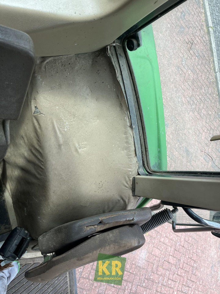 Farm tractor John Deere 6110