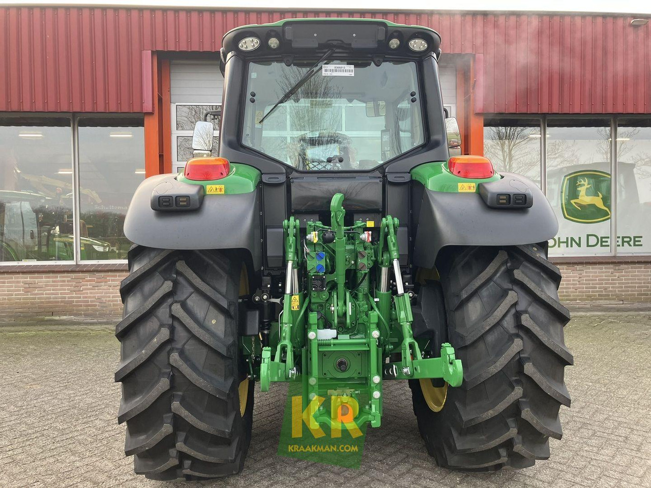 Farm tractor John Deere 6120M