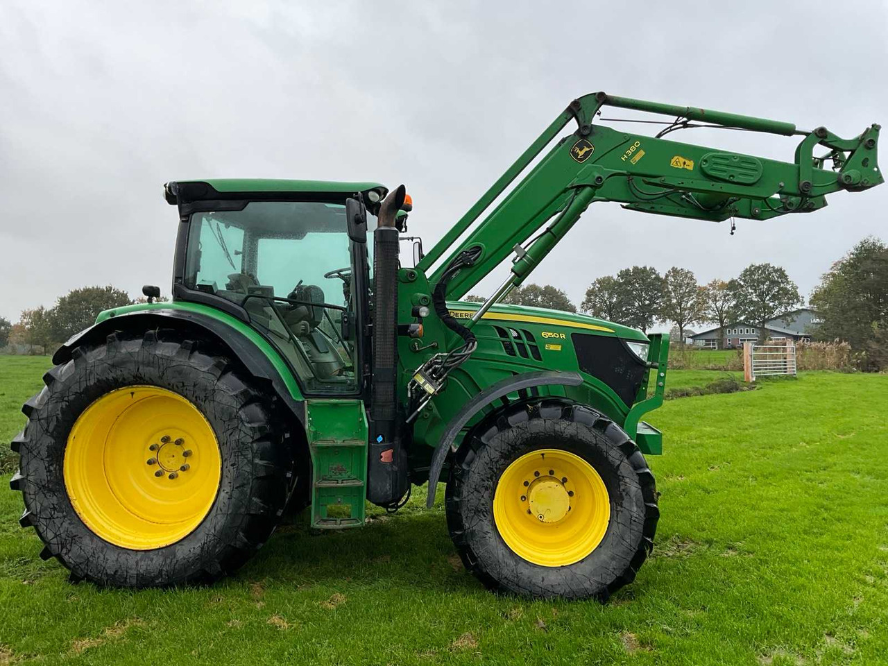 Farm tractor John Deere 6150R Autopower
