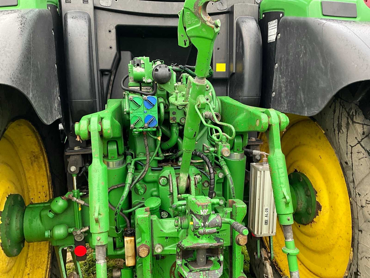 Farm tractor John Deere 6150R Autopower