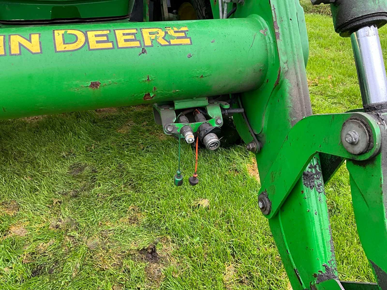 Farm tractor John Deere 6150R Autopower