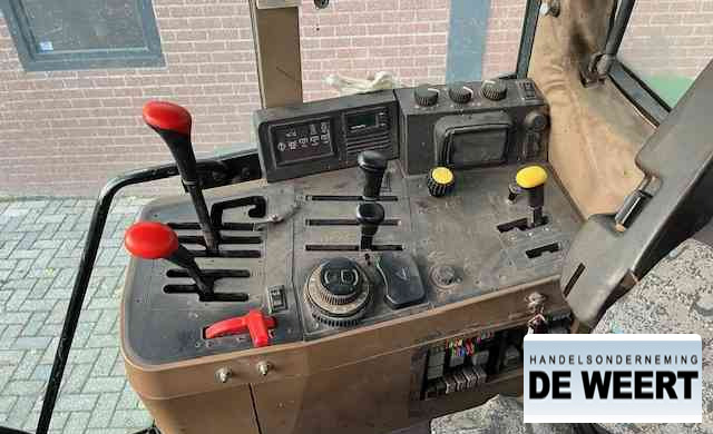 Farm tractor John Deere 6200