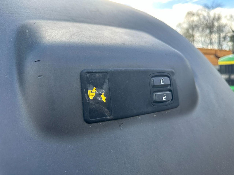 Farm tractor John Deere 6210R Included starFire 3000