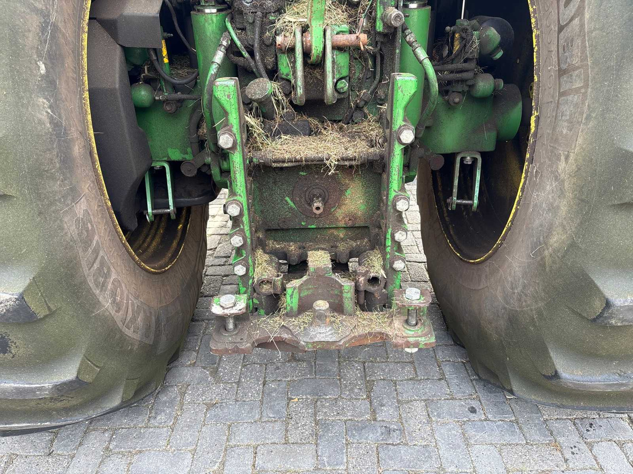 Farm tractor John Deere 6215R