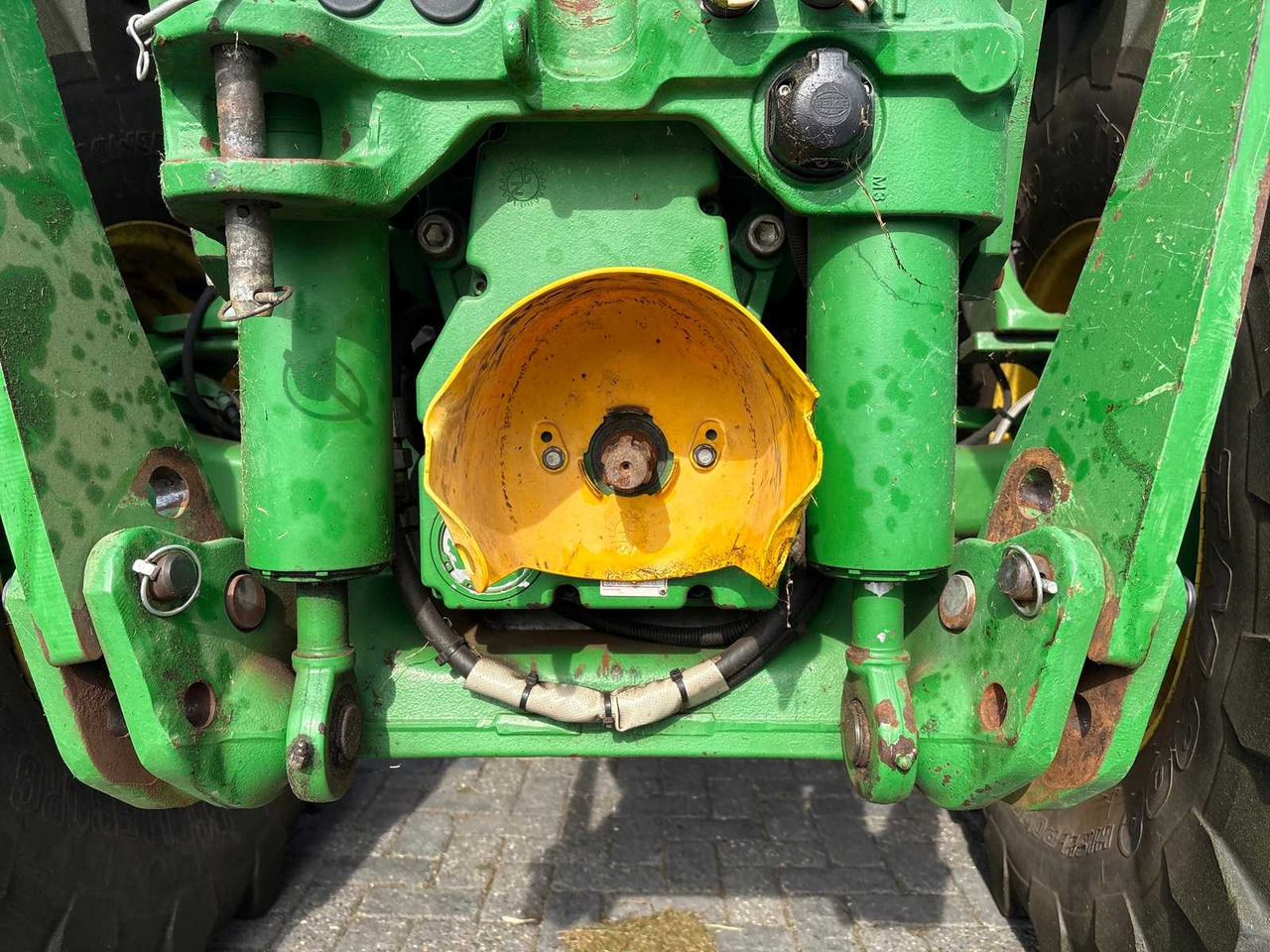 Farm tractor John Deere 6215R