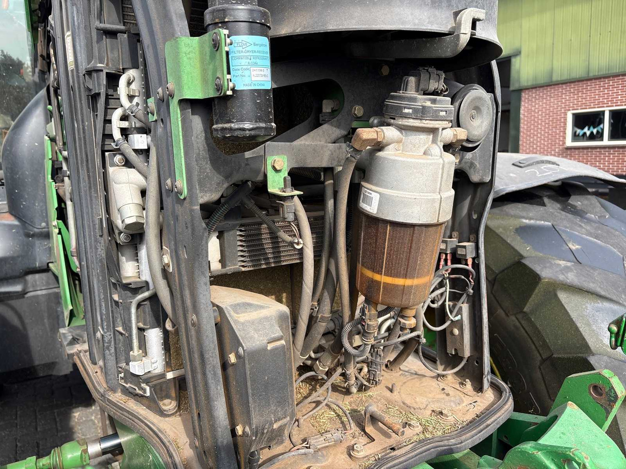 Farm tractor John Deere 6215R