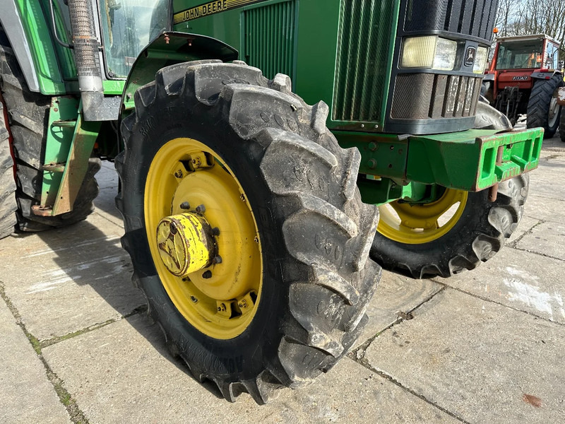 Farm tractor John Deere 6506
