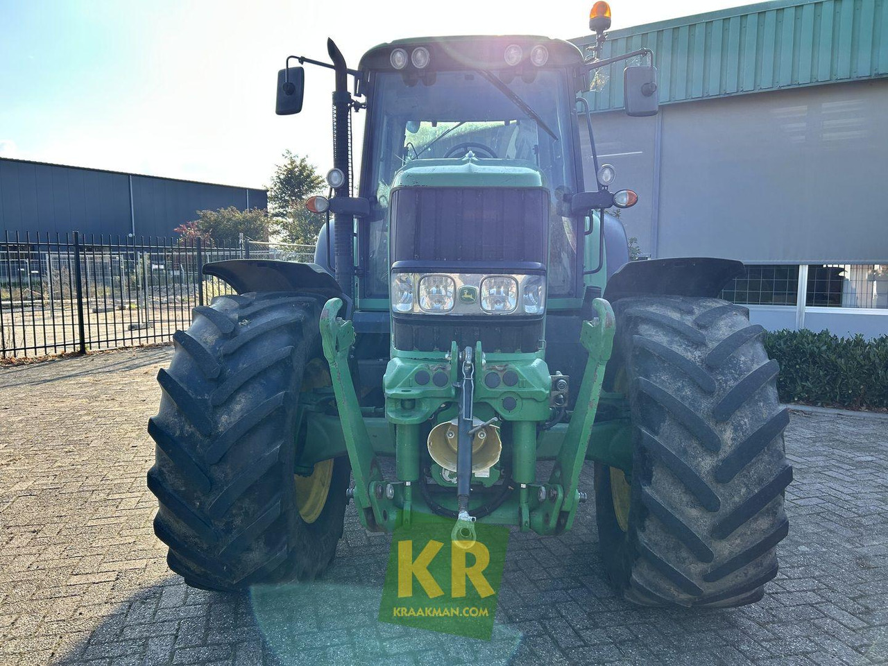 Farm tractor John Deere 6630 PREMIUM