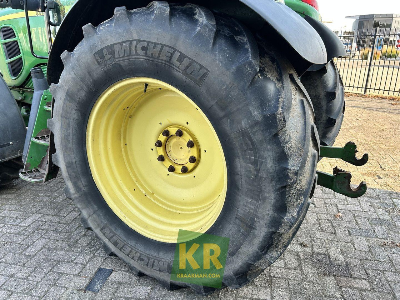 Farm tractor John Deere 6630 PREMIUM