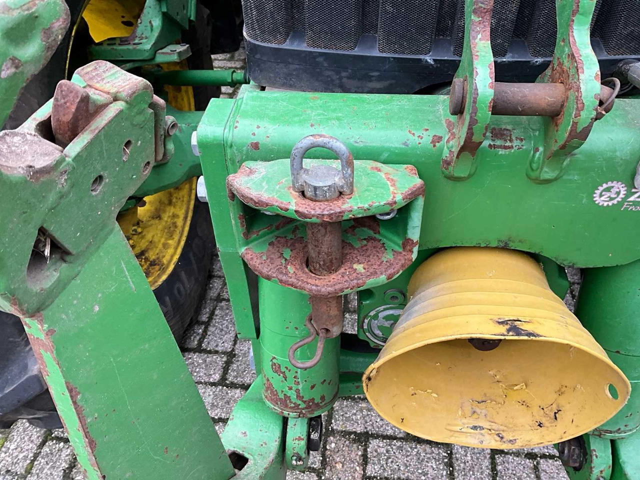 Farm tractor John Deere 6900