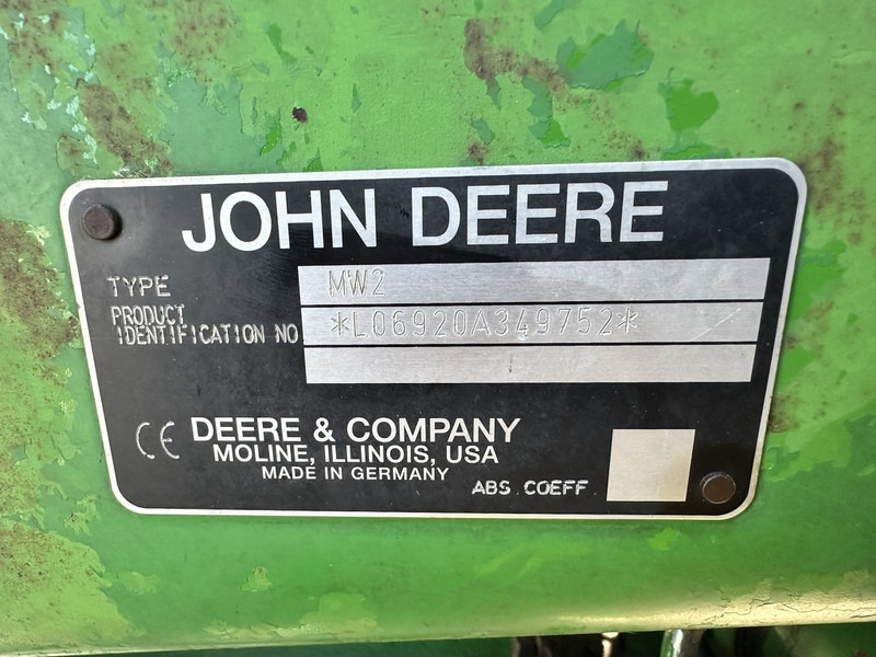 Farm tractor John Deere 6920