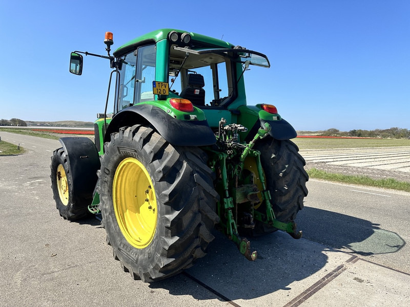 Farm tractor John Deere 6920