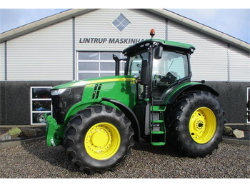 Farm tractor John Deere 7200R Med frontlift og frontPTO 