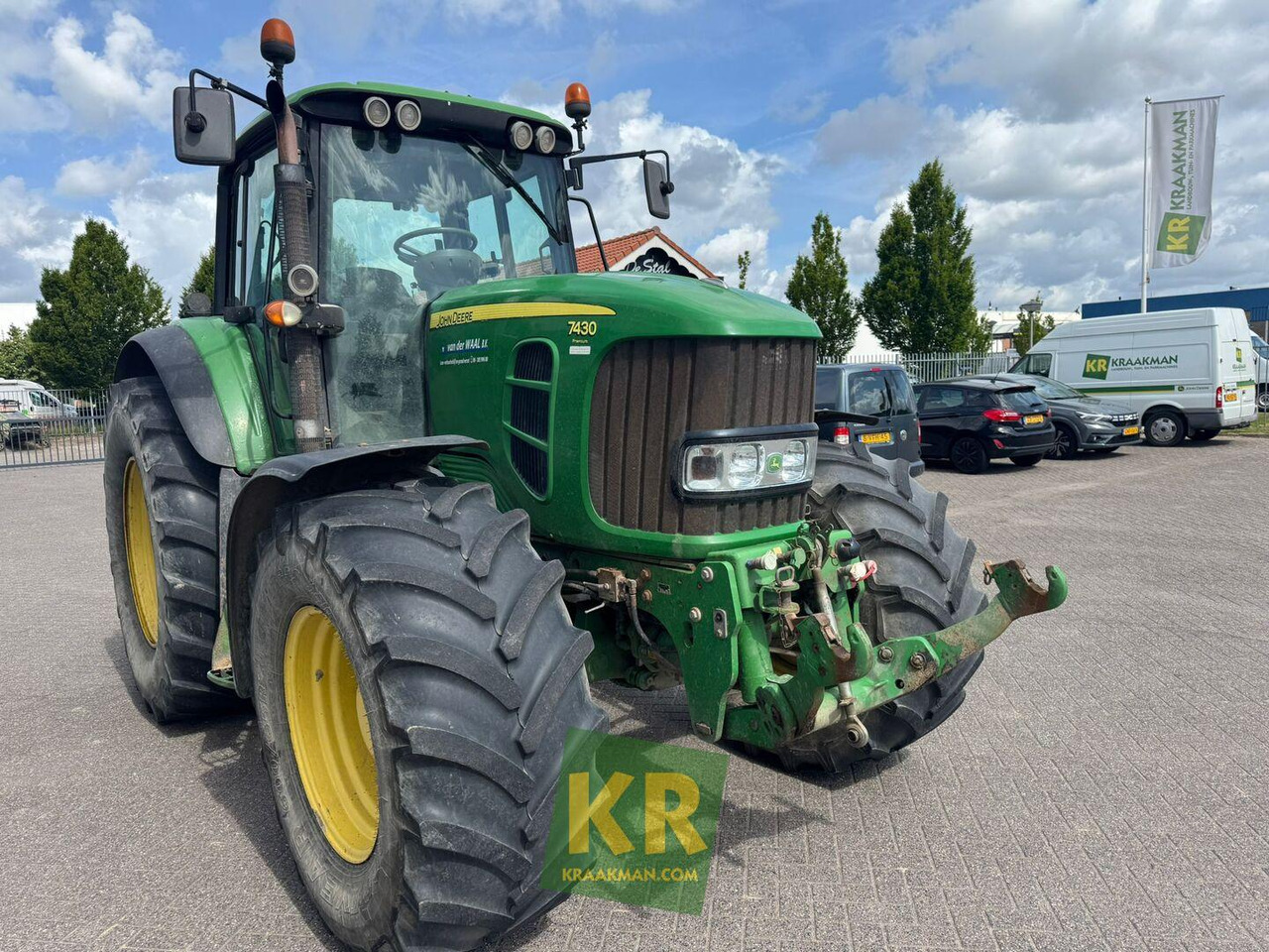 Farm tractor John Deere 7430 PREMIUM