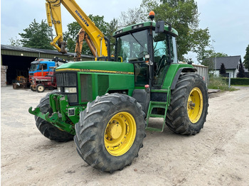 Farm tractor John Deere 7700 PowerQuad - Front linkage