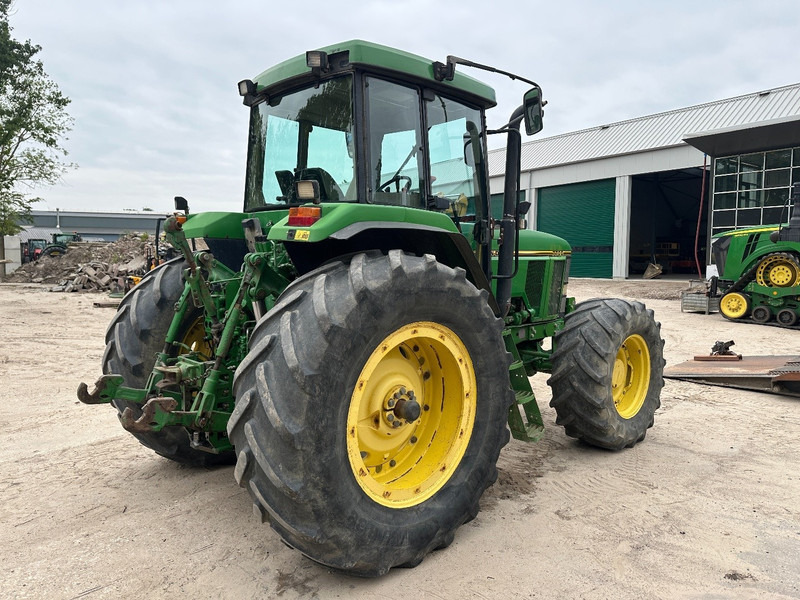Farm tractor John Deere 7700 PowerQuad - Front linkage