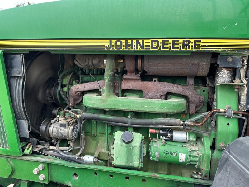 Farm tractor John Deere 7700 PowerQuad - Front linkage