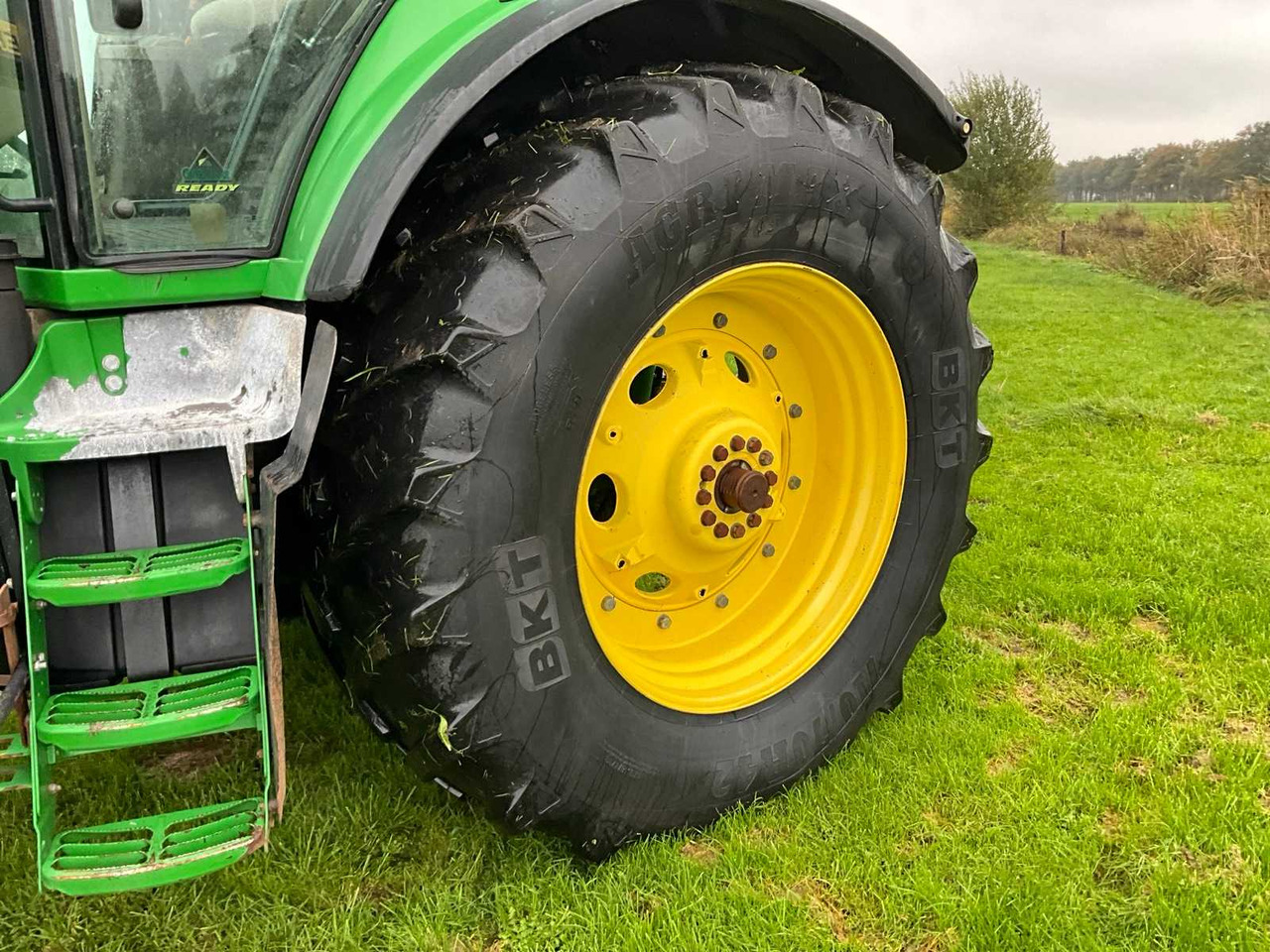 Farm tractor John Deere 7930 Powerquad Plus