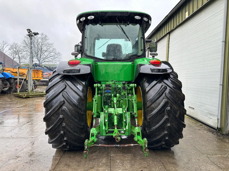 Farm tractor John Deere 8320 R