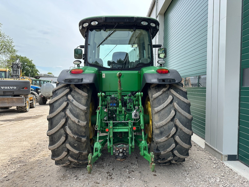 Farm tractor John Deere 8335R AutoPower