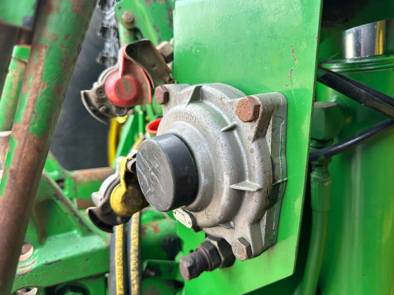 Farm tractor John Deere 8420 Transmission complete overhauled