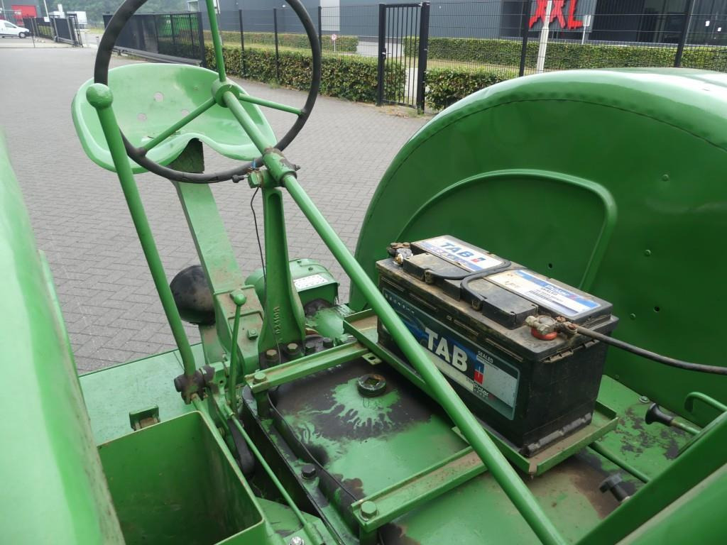 Farm tractor John-Deere D