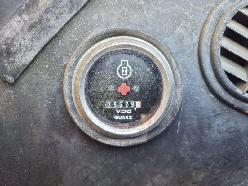 Farm tractor John Deere JD410