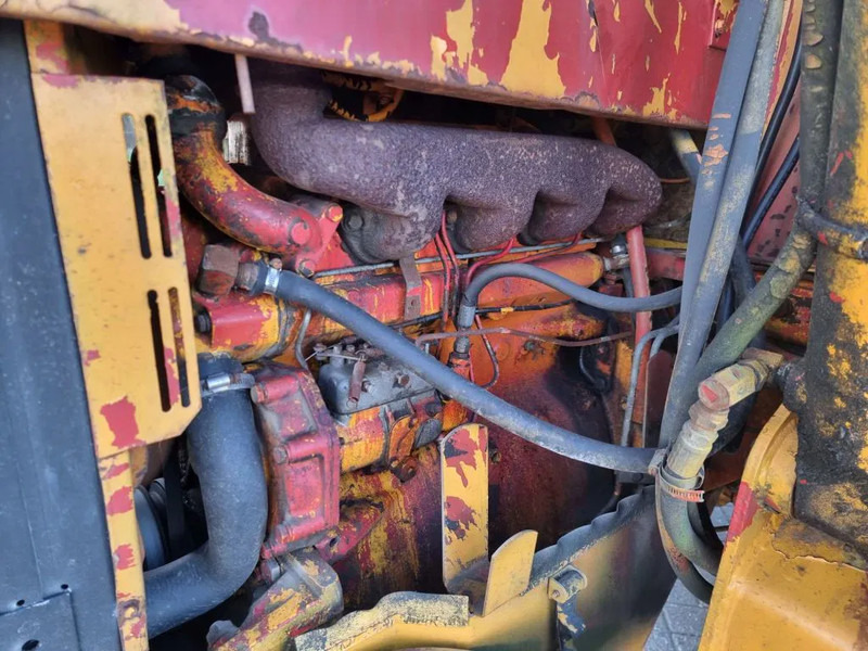 Farm tractor John Deere JD410