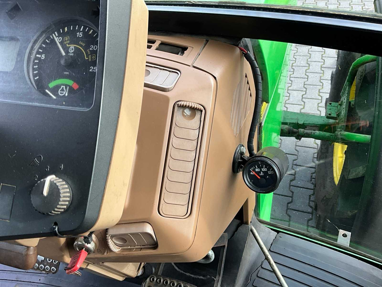 Farm tractor John deere 6100