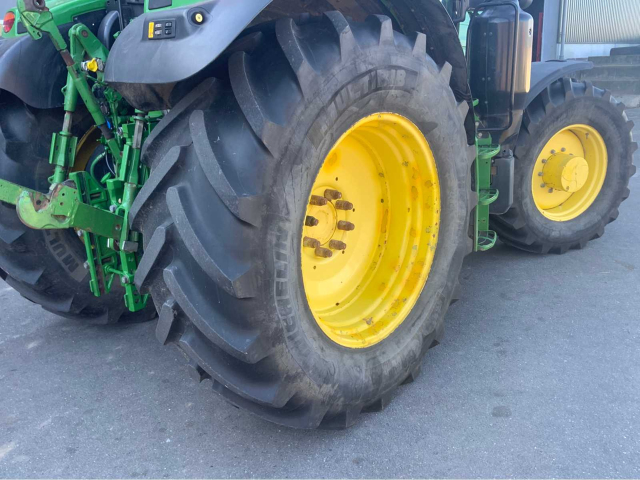 Farm tractor John deere 6155R